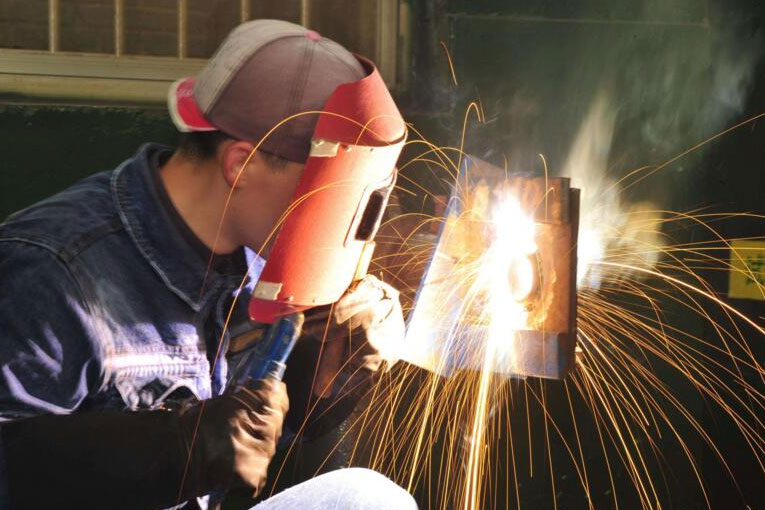 焊材庫、焊條庫、焊絲庫防潮除濕機